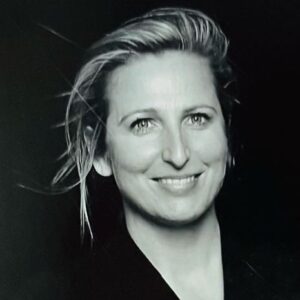 Carly de Jong